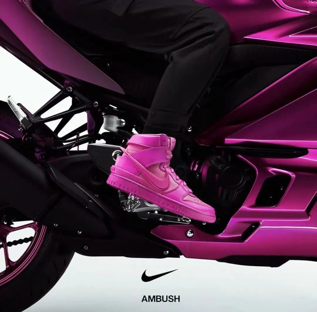 今年最流行的运动鞋款,今年女士秋冬流行什么运动鞋