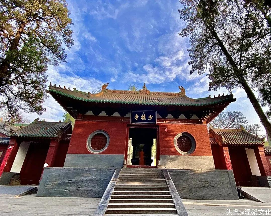 佛教里面的达摩祖师故事,达摩祖师传奇佛教版