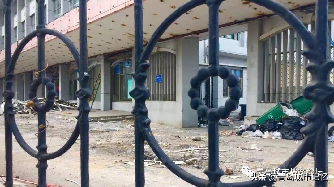 再见了老汽车站,再见青岛公交老车