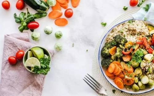 怎样快速减肥一个星期之内瘦20斤,坚持2个月暴瘦30斤三个动作反复练