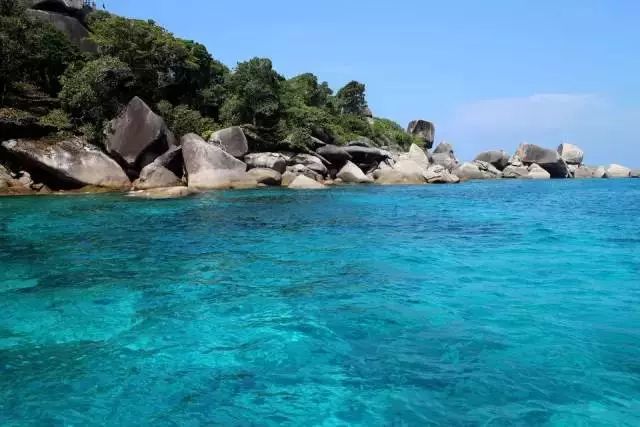 缅甸是一个让人着迷的地方,缅甸这个国家的特色