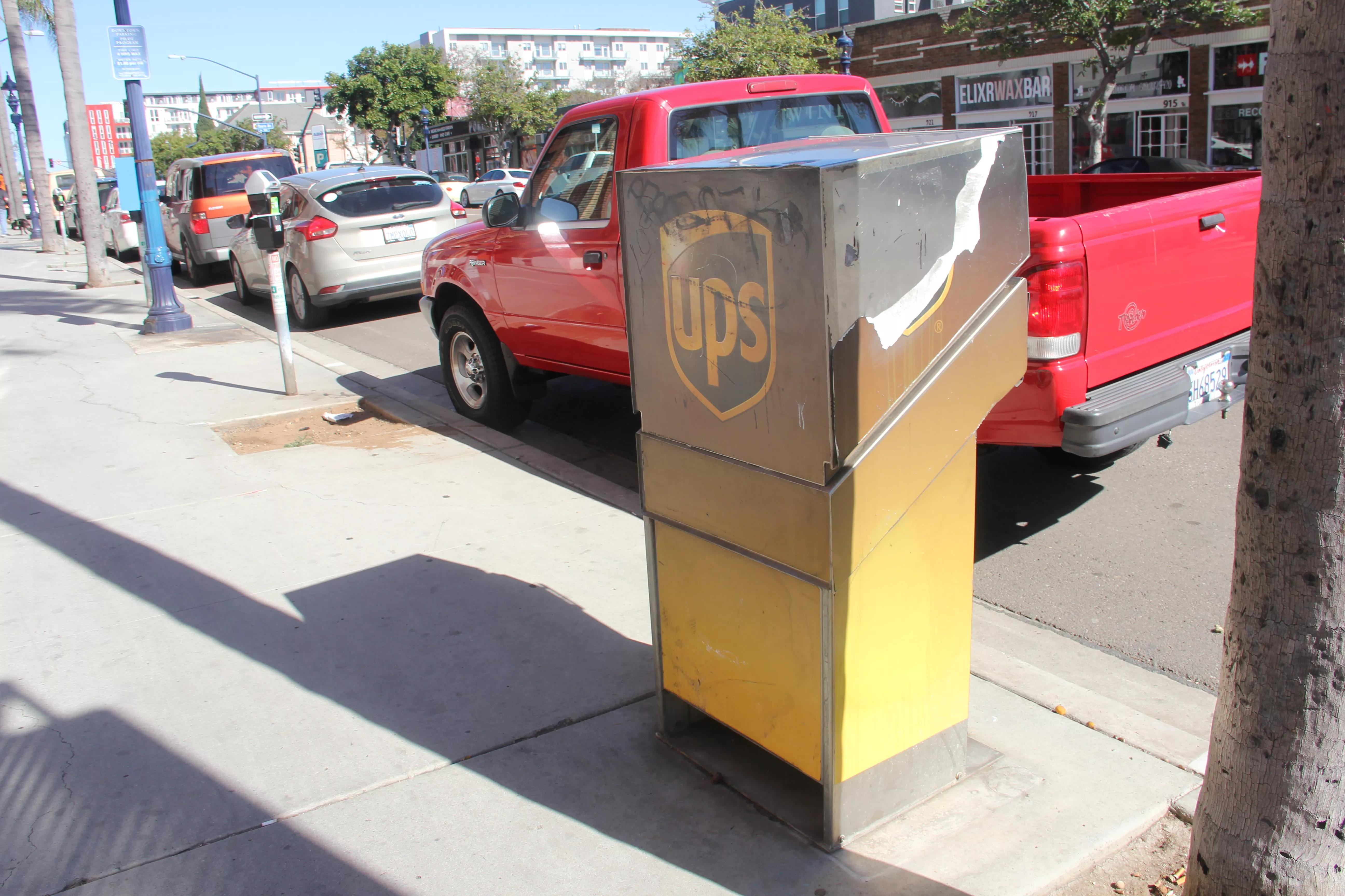 美国最大停车场,我眼中的美军