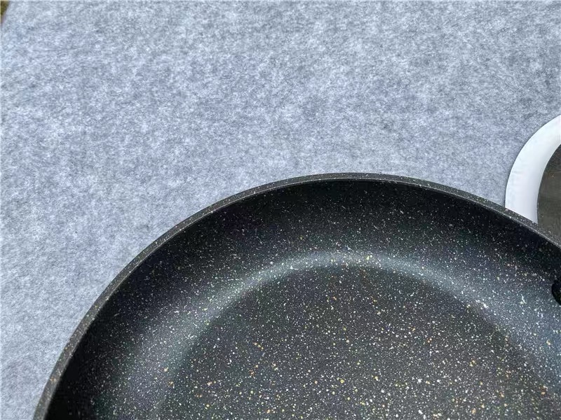 这几口网红锅千万别碰,网红锅最近火爆的