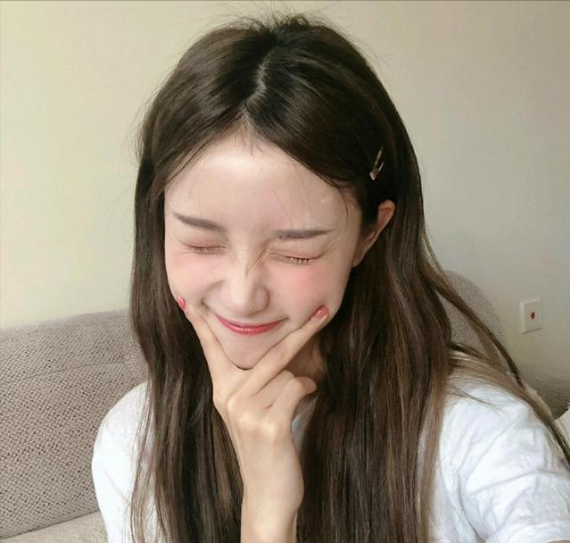 为什么夏天毛孔粗大的问题很明显,夏天出油导致脸颊毛孔粗大怎么办