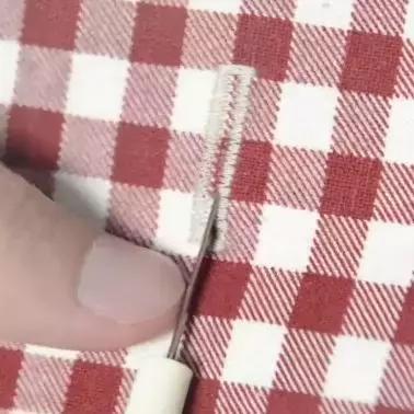 压脚线迹,隐藏线迹用什么压脚