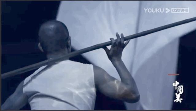 老外惊叹中国强大视频,美媒惊叹中国的强大