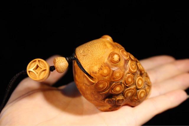 家有金蟾财运绵绵金蟾到家,家有金蟾财源绵绵