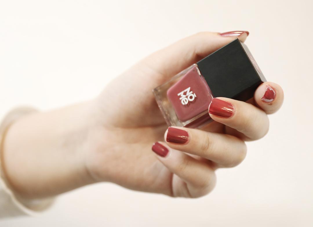 秋冬适合的指甲油颜色平价免烤,什么牌子的指甲油好用适合做美甲