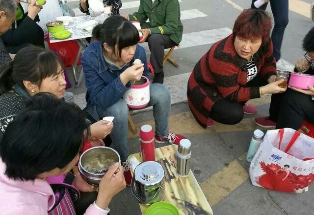 什么小厂子好找销路,农村家庭开个什么小厂子能挣钱