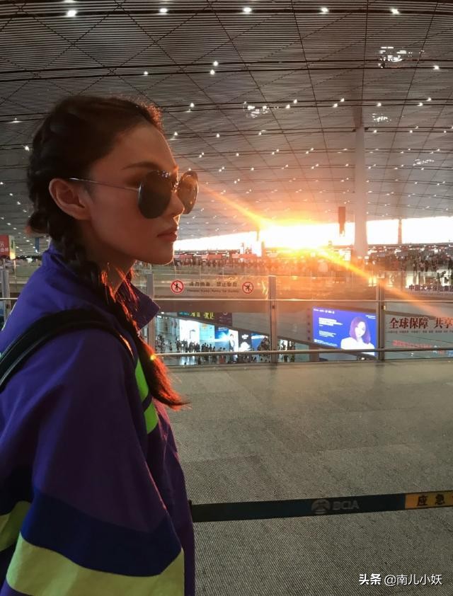 张馨予白衣白裙惊艳写真照,张馨予一身运动装