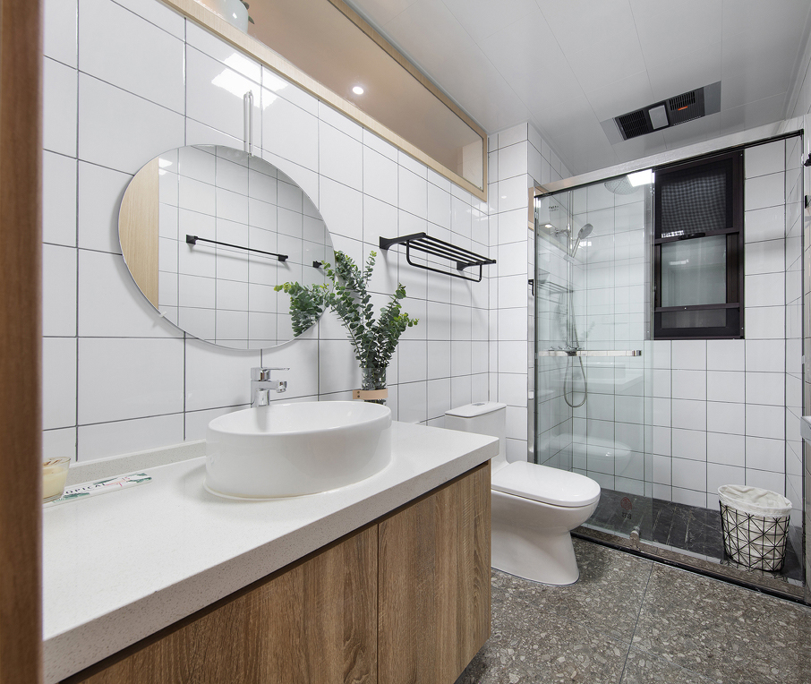 卫生间浴室柜马桶淋浴房搭配,卫生间淋浴房马桶洗手盆如何布置