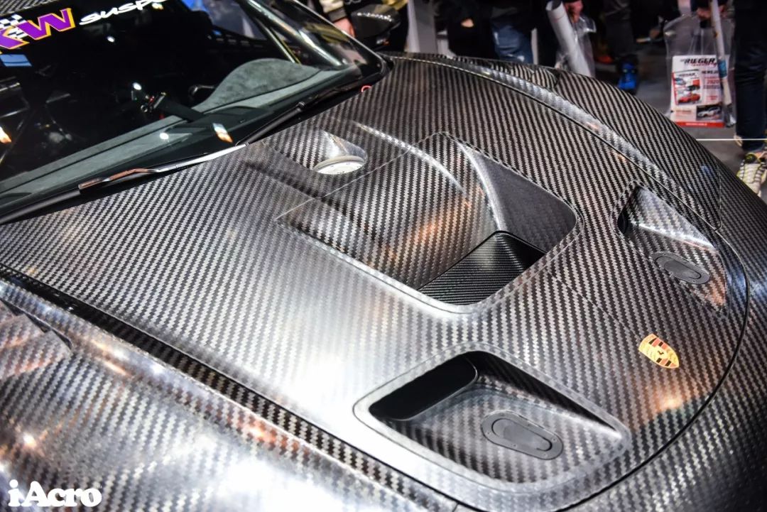 iAcroNavi——德国埃森改装车展之眼花缭乱上篇