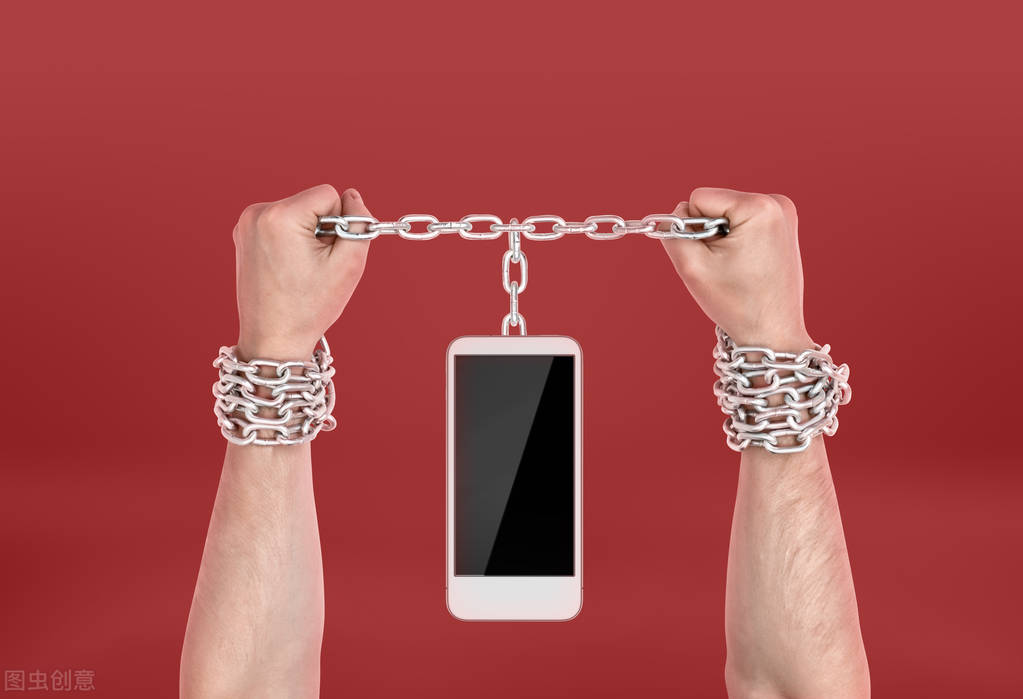 孩子着迷玩手机，居然和性教育有关——附儿童性教育必读书单