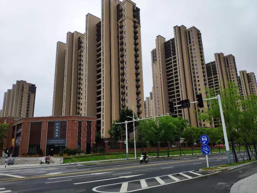 溧水卧龙湖小镇别墅二手房价走势,溧水空港新城君兰苑二手房价