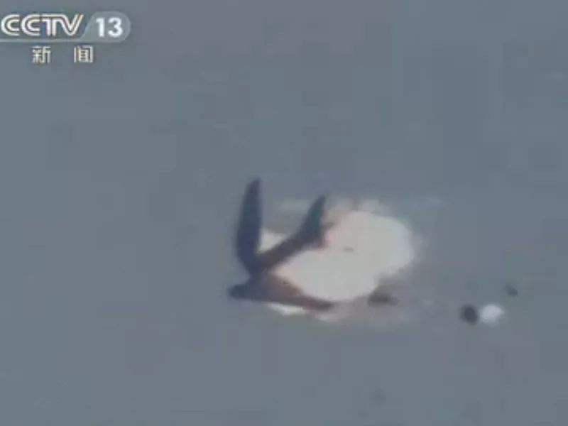 最大的军机坟场,中国大规模战斗机群壮观场面