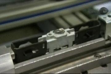 把锁锁上了怎么弄下来,锁怎么样是锁上的