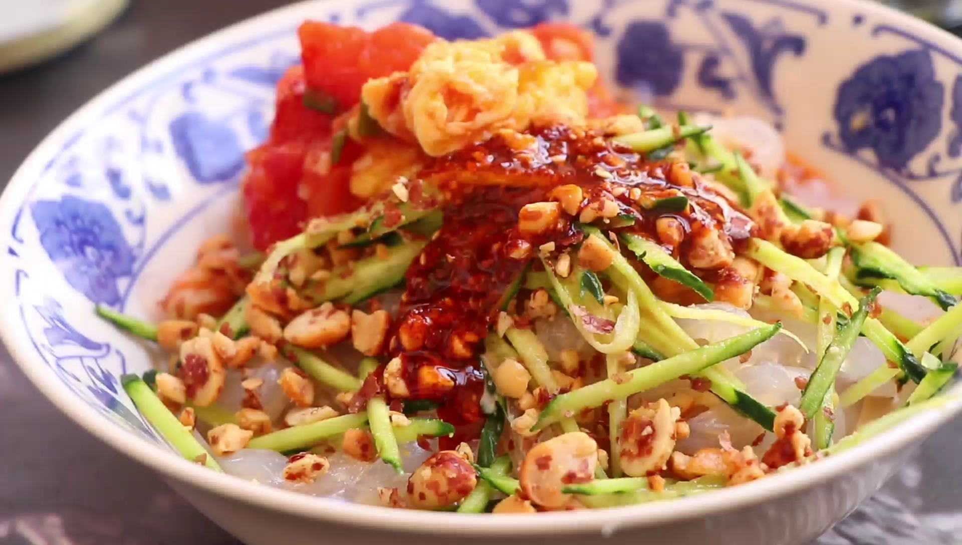 教你做凉粉的配方和技巧,在家自制凉粉嫩滑有弹性太好吃了