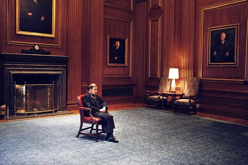 美国最高法院大法官金斯伯格逝世,美国首席法官金斯伯格