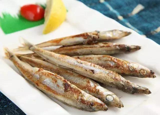 大厨教松鼠鱼制作全过程,松鼠鱼最好吃的做法