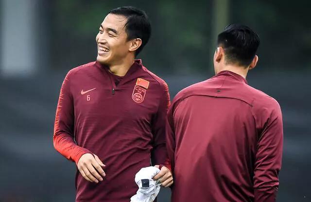 从442到433再到343，0-1不敌泰国只剩下勇夺第四名！