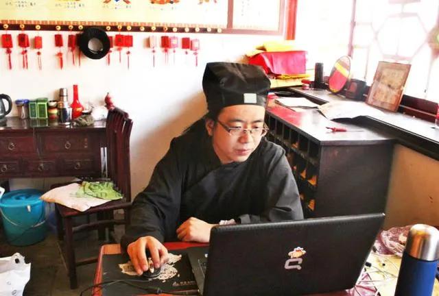 一张符让美军舰撞船,这么厉害的道士为什么被骂?