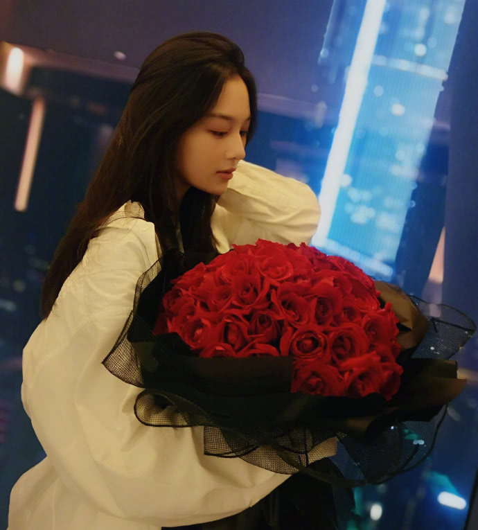 张馨予找代购被骗将近七千块一孕傻三年，后知后觉：这是被骗了嘛