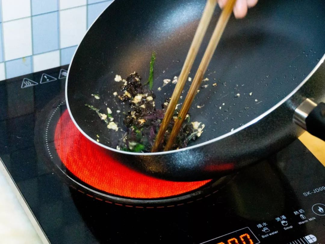 香港大元酒家秘传的「豆豉酱」，用它来做豆豉鸡，没有人能比得上