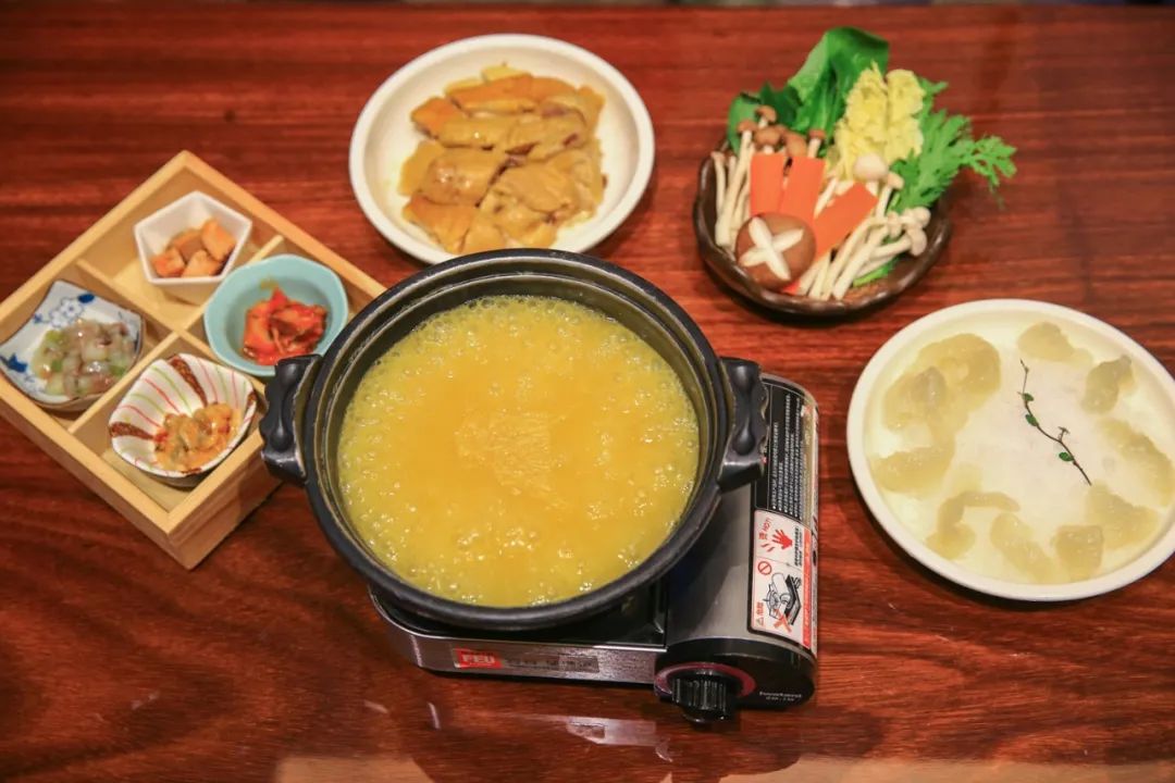 住进风景里温泉酒店,住进风景里旅游度假温泉酒店