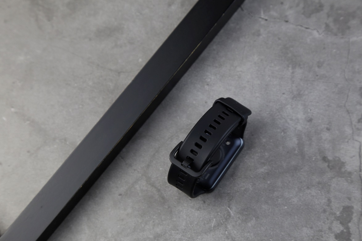 华为watchfit与华为手环6的区别,华为手表watchfit和new的区别