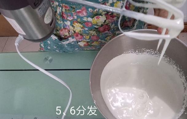 夏天如何打发奶油更稳定不化,夏天怎样使打发的淡奶油不化