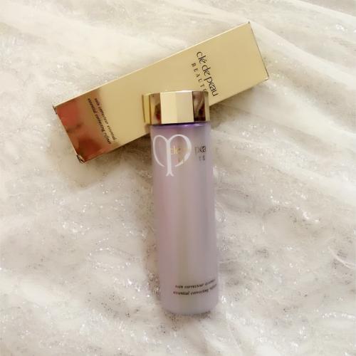 问天问大地，为啥子我是混油敏感肌？护肤品真费钱，今天汇总说说