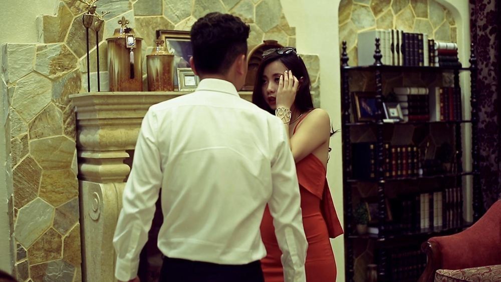 女人，遇到家暴，就应该像朵拉这样，不仅解气，还能拿到全部财产