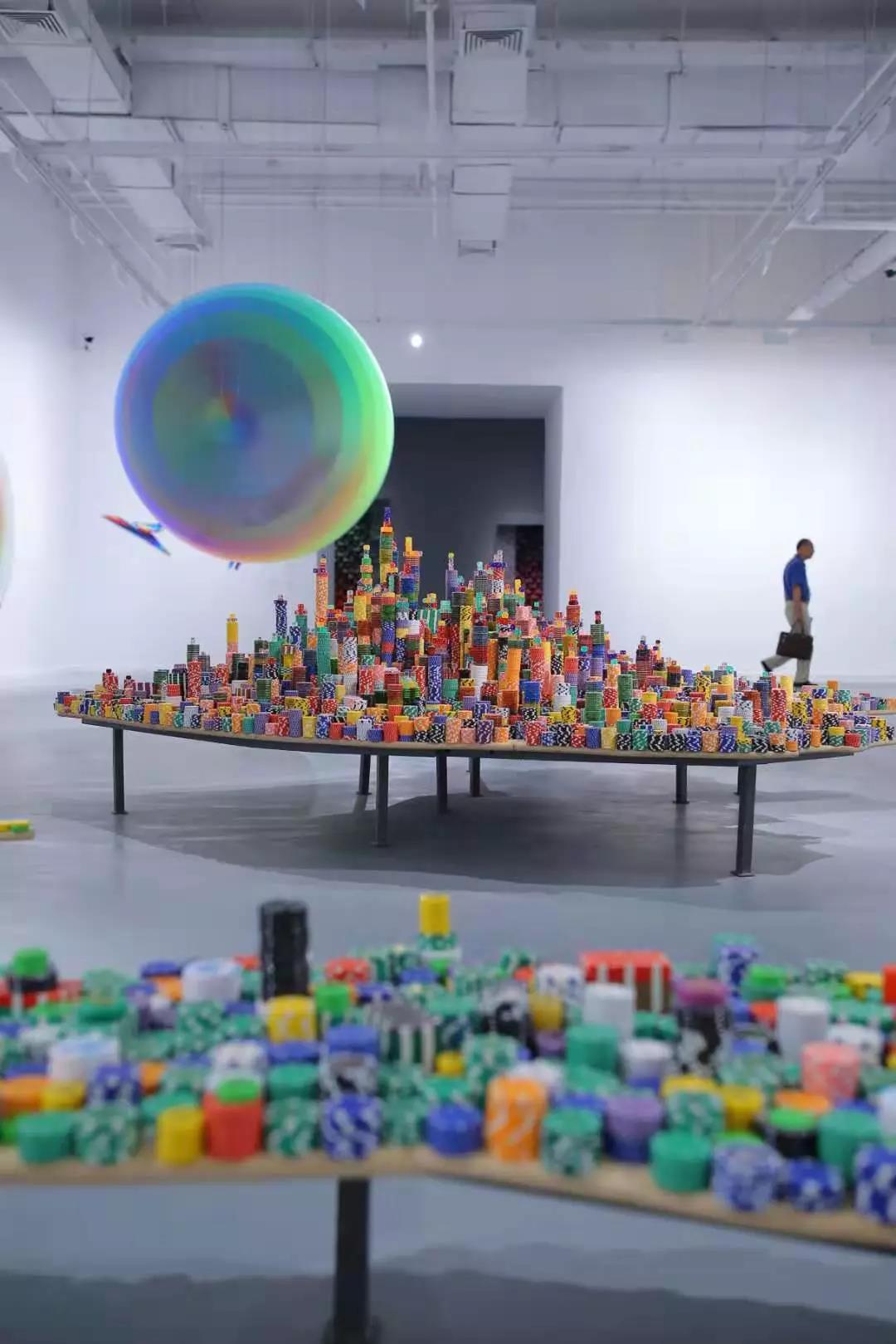 继“无限游戏”后，HOW重磅推出新展——“色阈”