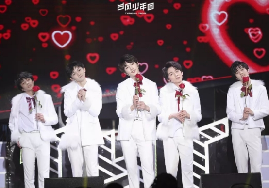 宋亚轩有多喜欢音乐,音乐前辈们有多喜欢宋亚轩