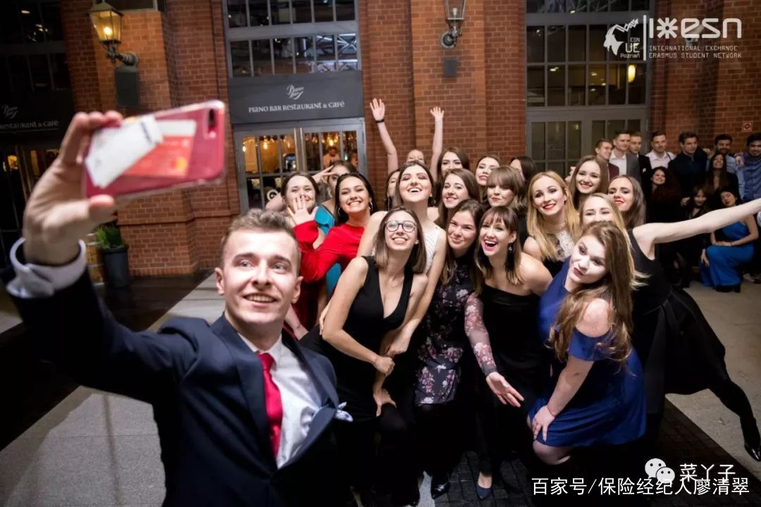 敬2019一杯酒,敬2019的自己一杯酒的句子