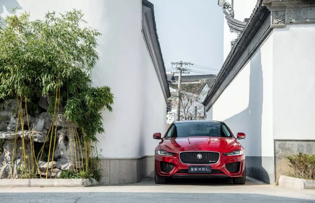 追求高品质带你感受全新捷豹xel,没有对比就没有伤害捷豹