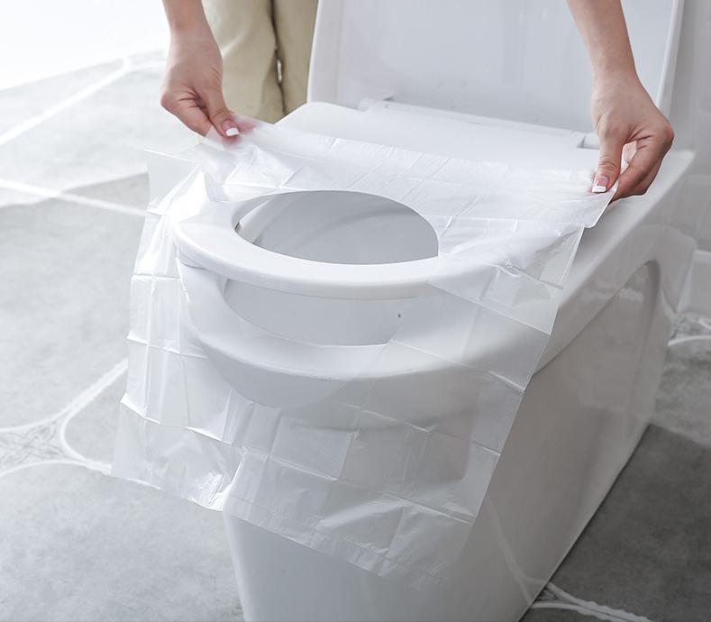 女孩子包包里边必装的十个物品,女生包包里的40件必备小东西