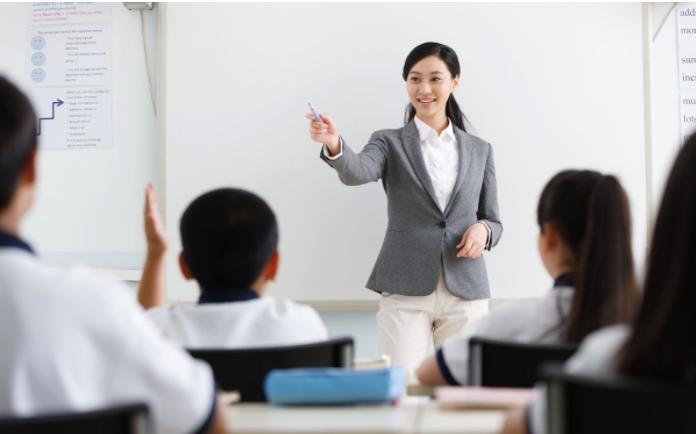 学生作弊被抓跳楼老师要负责吗,学生考试作弊被抓会被停考三年吗