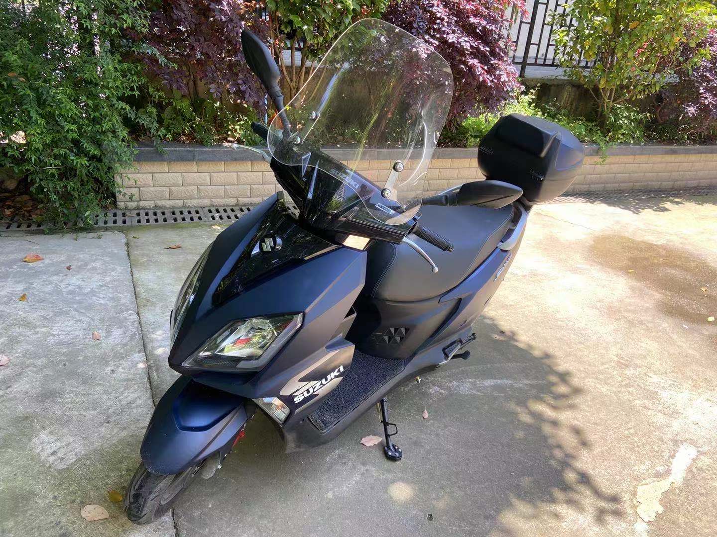 给我的新伙伴代步踏板摩托车铃木UY125记录点点滴滴