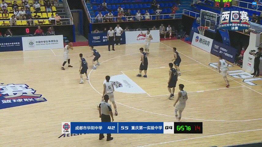 满场抢断强硬回击，重庆一实击败成都华阳，问鼎凯初西区赛冠军