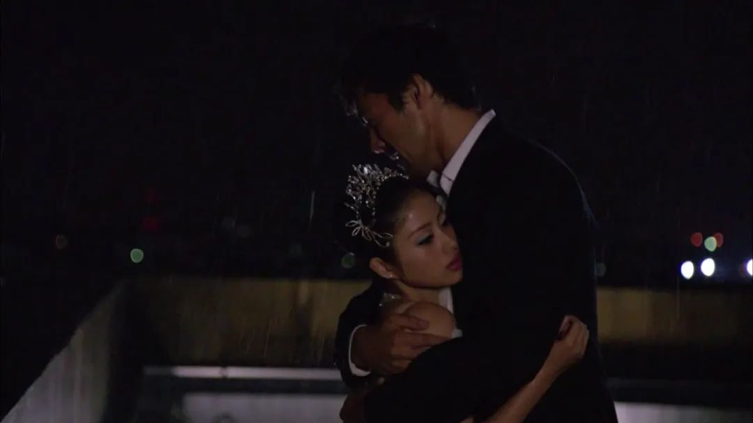 日影|东野圭吾：他爱上了我的谎