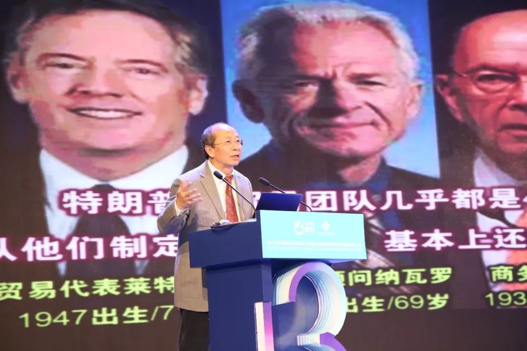 金一南的《苦难辉煌》，曾被人认为只能卖七八千册，结果意外大火