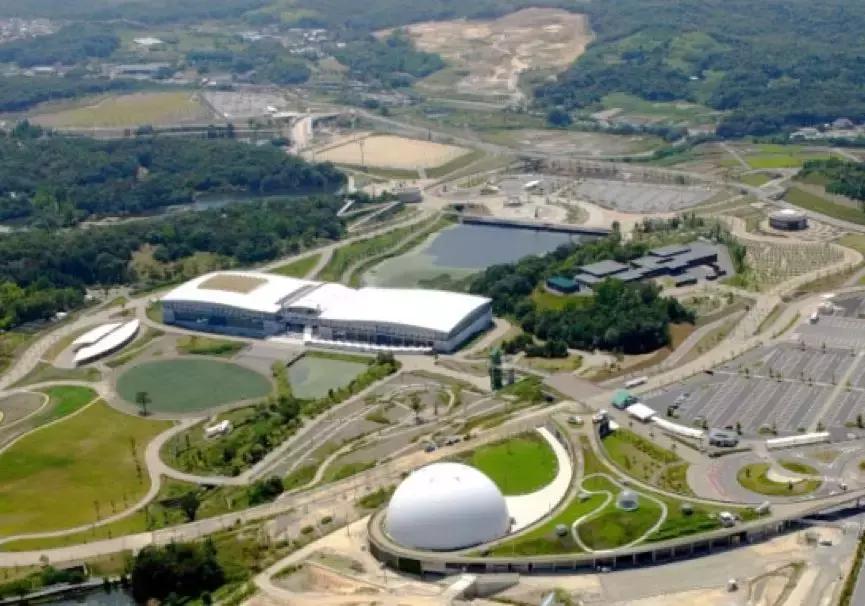 平成30年:被窝做梦的年轻人,繁荣的娱乐业,和低欲望消费