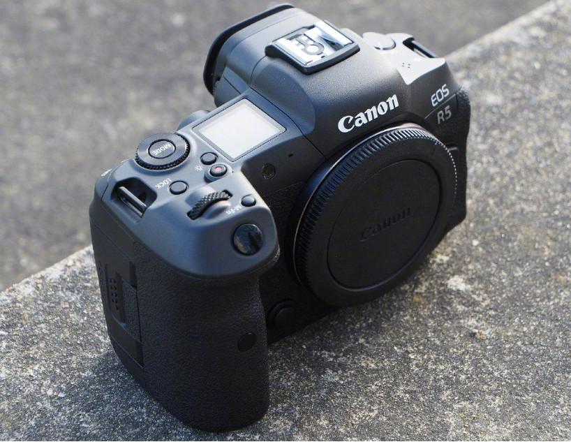 佳能索尼尼康哪个微单最好,索尼佳能尼康微单镜头便宜