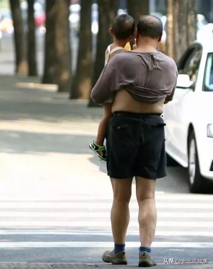 北京男的多少岁能办灵活就业,北京哪个大学男生最多