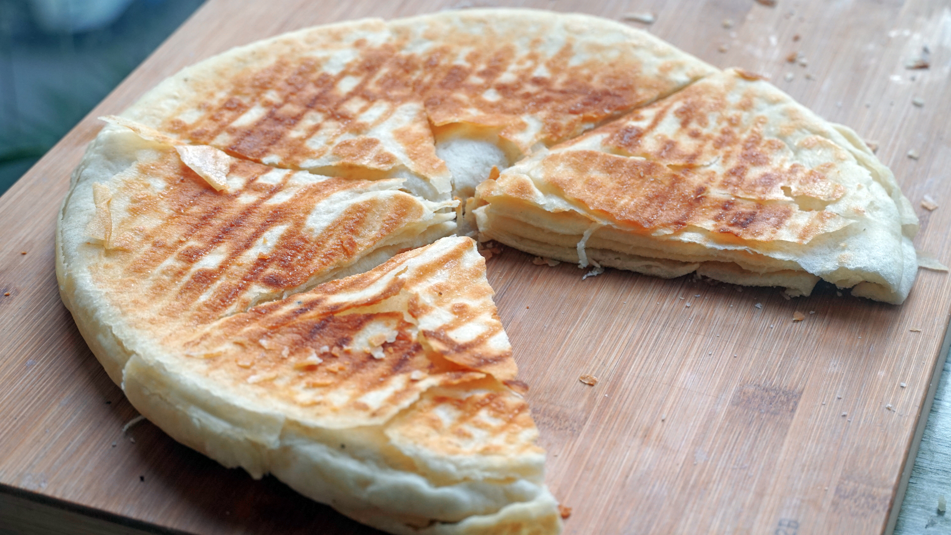 家里用的多功能电饼铛,家里有电饼铛还用买烤箱吗