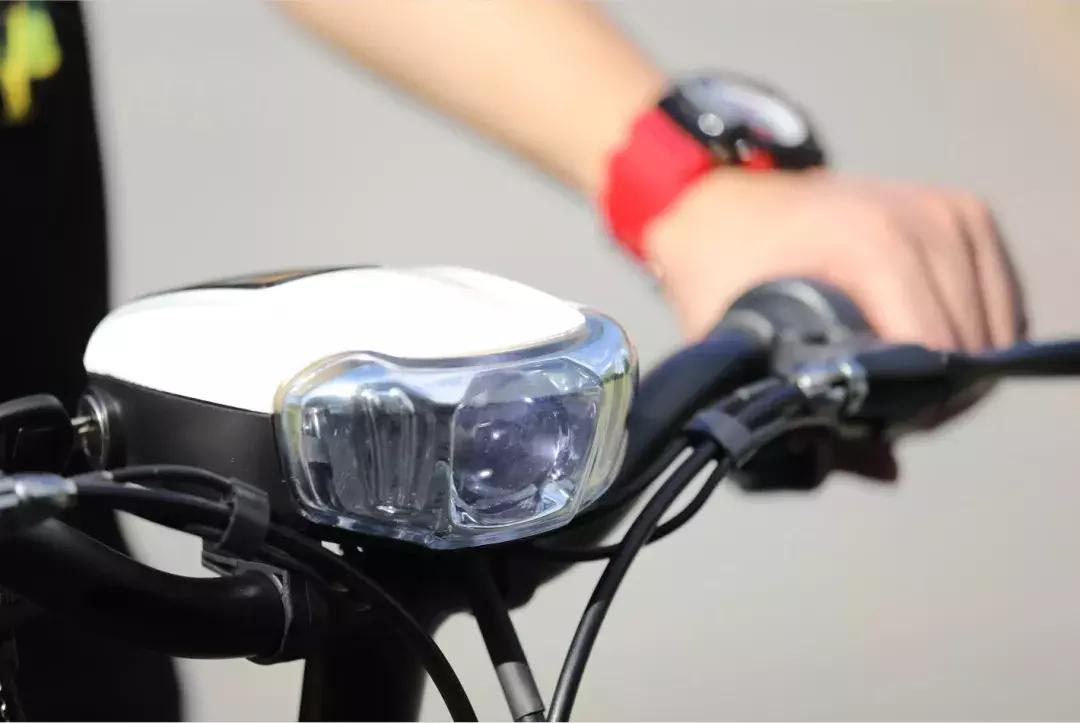 新国标“FBE小番茄”，动力足不足？跑得远不远？用过的人这么说