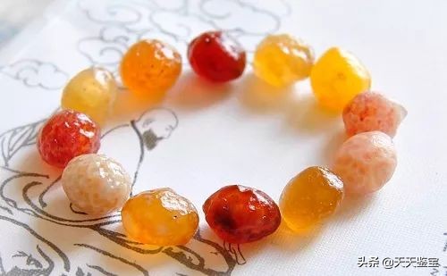 收藏级别玛瑙怎么挑选,戈壁玛瑙鉴别最简单方法