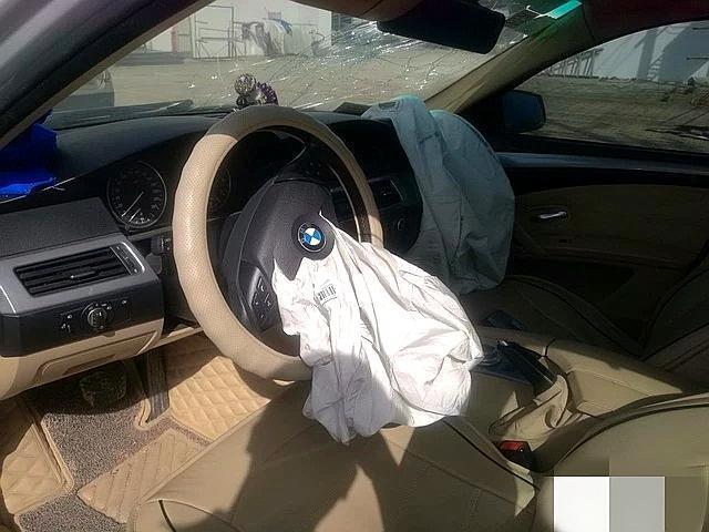 小伙花5万买了辆宝马523，一个月后自己坦言：死要面子活受罪