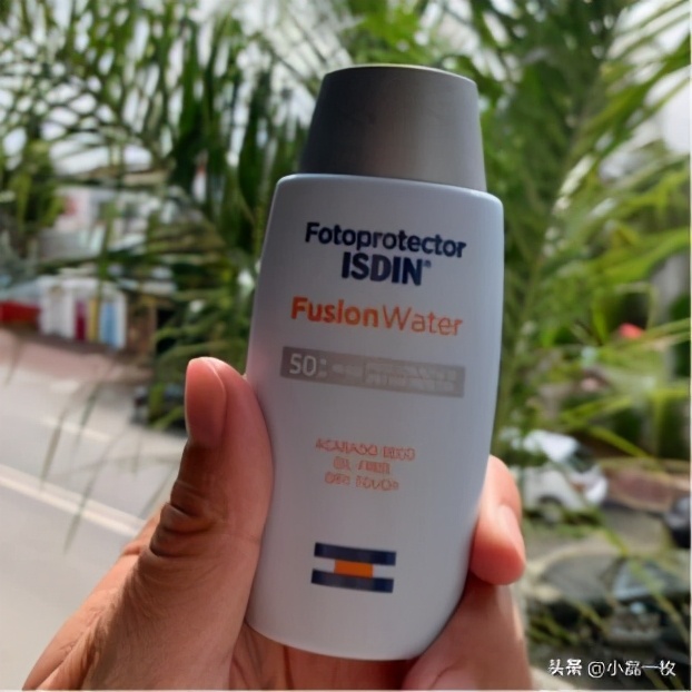 刷酸后爆痘持续多久,刷酸爆痘怎么处理